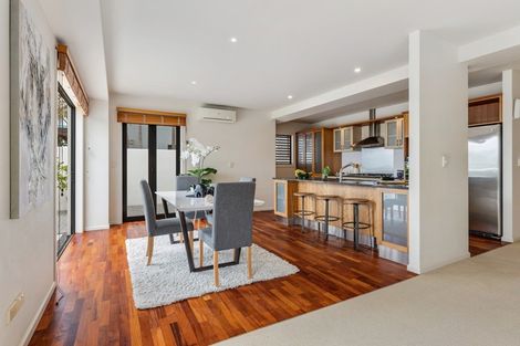 Photo of property in 32a Langton Road, Stanmore Bay, Whangaparaoa, 0932