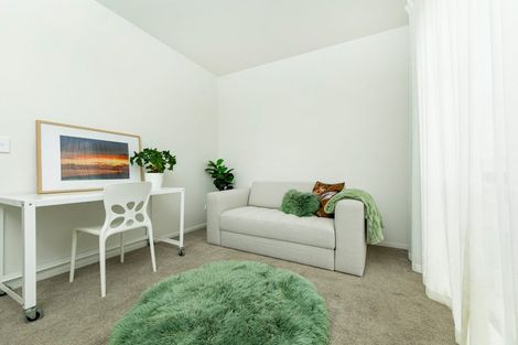 Photo of property in 6 Landing Path Drive, Hobsonville, Auckland, 0616