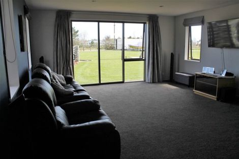 Photo of property in 22 Snodgrass Road, Westport, 7892