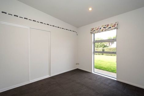 Photo of property in 18 Champagne Avenue, Yaldhurst, Christchurch, 8042