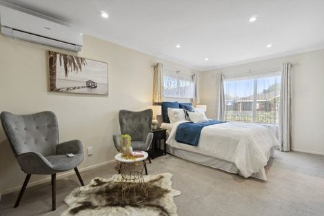 Photo of property in 55 Burswood Drive, Burswood, Auckland, 2013