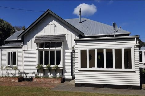 Photo of property in 7 Oakland Avenue, Saint Johns Hill, Whanganui, 4500