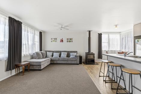 Photo of property in 1 Jordan Place, Tirau, 3410