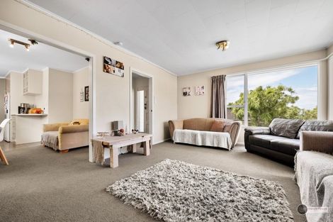 Photo of property in 70 Major Drive, Kelson, Lower Hutt, 5010