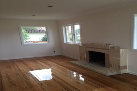 Photo of property in 1/60 Racecourse Road, Waiuku, 2123