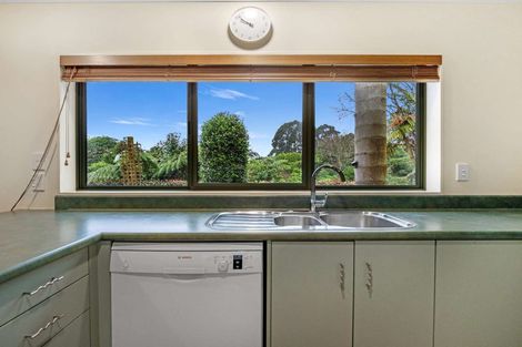 Photo of property in 24 Caulfield Place, Pukehangi, Rotorua, 3015