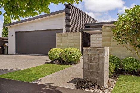 Photo of property in 9 Crown Close, Prebbleton, 7604