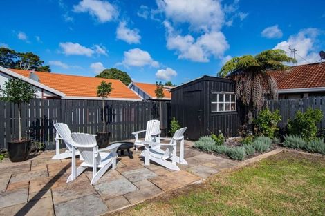 Photo of property in 81 Hatea Drive, Regent, Whangarei, 0112