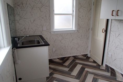 Photo of property in 11 Ada Street, Hokowhitu, Palmerston North, 4410