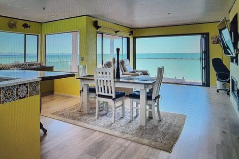 Photo of property in 267 Clifton Road, Te Awanga, 4102