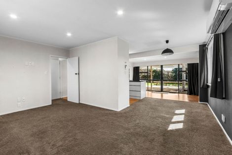 Photo of property in 48 Storey Avenue, Forest Lake, Hamilton, 3200
