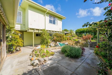 Photo of property in 14 Robert Mckeen Street, Otaki Beach, Otaki, 5512