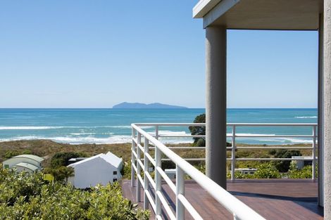Photo of property in 2/508 Seaforth Road, Bowentown, Waihi Beach, 3177