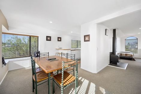 Photo of property in 2/16 Aubrey Crescent, Rainbow Point, Taupo, 3330