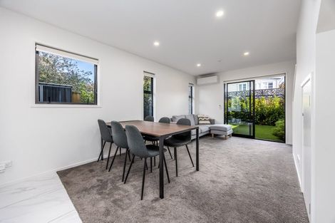 Photo of property in 11/10 Fathom Place, Te Atatu Peninsula, Auckland, 0610