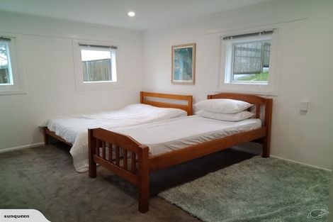 Photo of property in 1/27 Sunnynook Road, Forrest Hill, Auckland, 0620