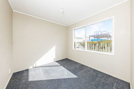 Photo of property in 1/43 Trimdon Street, Randwick Park, Auckland, 2105