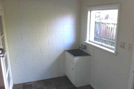 Photo of property in 1/400 Memorial Avenue, Burnside, Christchurch, 8053