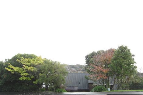 Photo of property in 5 Paisley Street, Mellons Bay, Auckland, 2014
