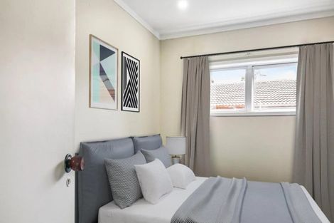 Photo of property in 48 Zita Maria Drive, Massey, Auckland, 0614