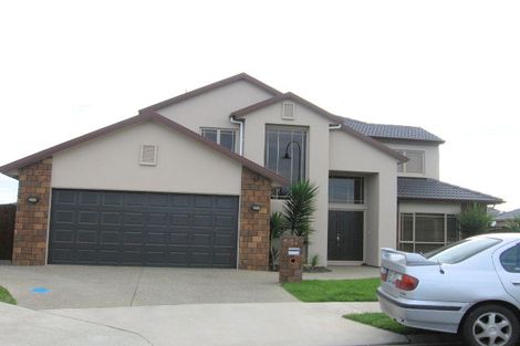 Photo of property in 10 Camith Close, Flat Bush, Auckland, 2016