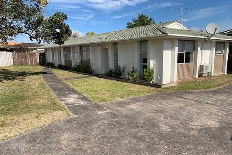 Photo of property in 1/207 Bucklands Beach Road, Bucklands Beach, Auckland, 2012
