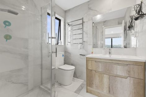 Photo of property in 25 Woven Place, Karaka, Papakura, 2113