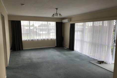 Photo of property in 22 Mudgway Place, Awapuni, Palmerston North, 4412
