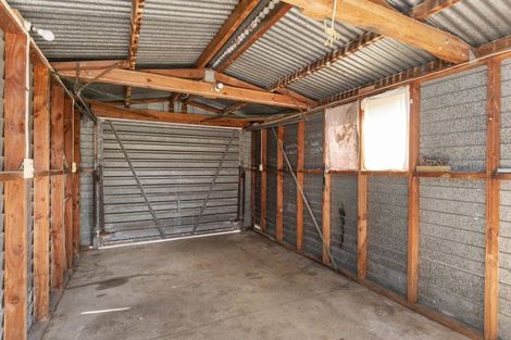 Photo of property in 16 Ropata Street, Kaiti, Gisborne, 4010