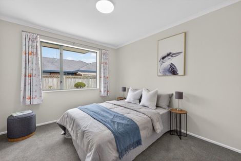 Photo of property in 42 Brooklyn Heights Drive, Kelvin Grove, Palmerston North, 4414