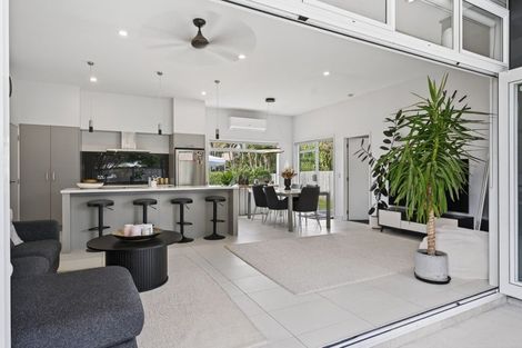 Photo of property in 48 Seabreeze Road, Mangawhai Heads, Mangawhai, 0505