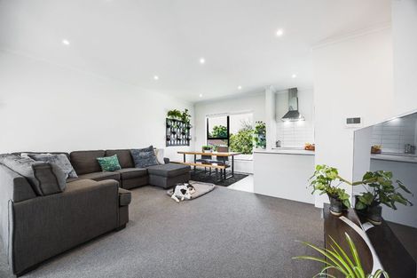 Photo of property in 500f Te Atatu Road, Te Atatu Peninsula, Auckland, 0610