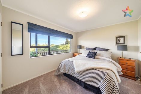 Photo of property in 18 Jacaranda Grove, Maungaraki, Lower Hutt, 5010