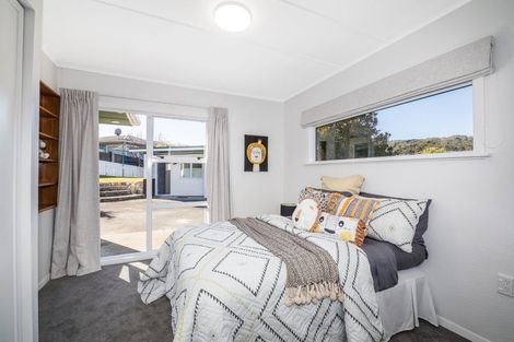 Photo of property in 4 Bledisloe Crescent, Wainuiomata, Lower Hutt, 5014