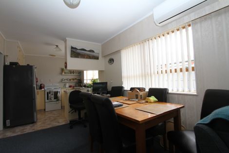 Photo of property in 1/10 Dublin Street, Pukekohe, 2120