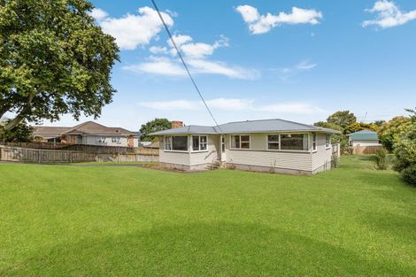 Photo of property in 7 Newington Road, Henderson, Auckland, 0612