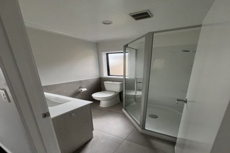 Photo of property in 18 Gortin Close, East Tamaki, Auckland, 2013