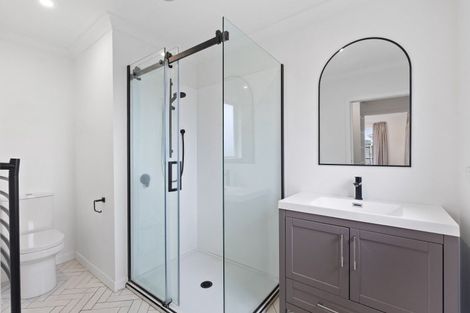 Photo of property in 62 Mount View Road, Melville, Hamilton, 3206