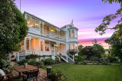 Photo of property in 209 Collingwood Street, Nelson South, Nelson, 7010