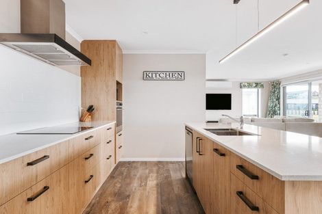 Photo of property in 44 Ridge Drive, Omokoroa, 3114