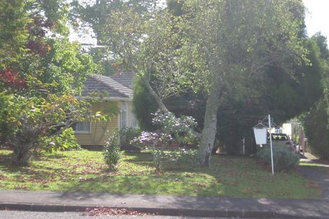 Photo of property in 48 Fairmount Road, Titirangi, Auckland, 0604