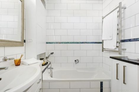 Photo of property in 40 Chamberlain Road, Karori, Wellington, 6012