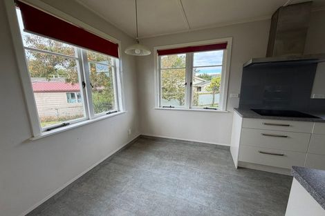 Photo of property in 36 Warwick Crescent, Taradale, Napier, 4112