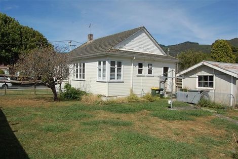 Photo of property in 55 Waddington Drive, Naenae, Lower Hutt, 5011