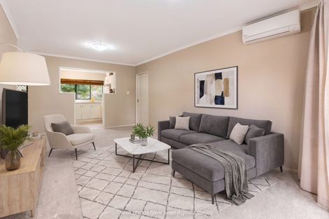 Photo of property in 4 Craiburn Street, Ranui, Auckland, 0612