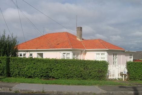 Photo of property in 1 Elphinstone Avenue, Wesley, Auckland, 1041