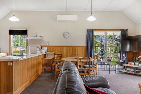 Photo of property in 27/30 Sorrento Drive, Rangatira Park, Taupo, 3330