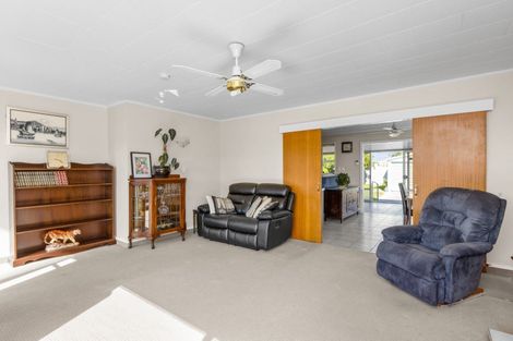 Photo of property in 35 Murphy Road, Taradale, Napier, 4112