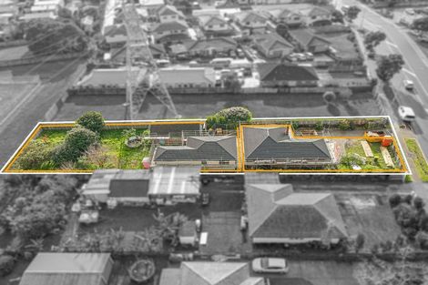 Photo of property in 309 Massey Road, Mangere East, Auckland, 2024