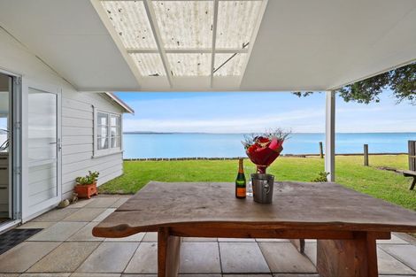 Photo of property in 63a Torkar Road, Clarks Beach, 2122